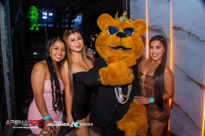 Fernando Burbano — El Príncipe en Arena Rose, foto 8