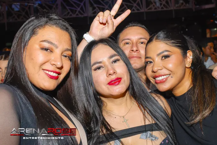 Nelson Velásquez en Arena Rose, foto 42