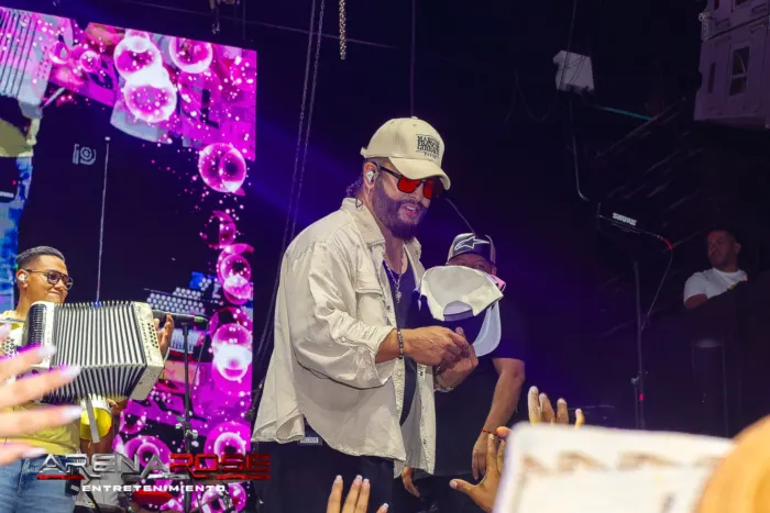Nelson Velásquez en Arena Rose, foto 43