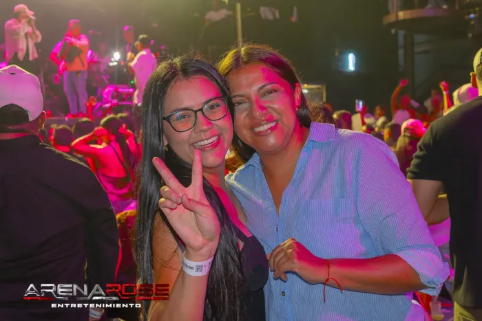 Nelson Velásquez en Arena Rose, foto 51