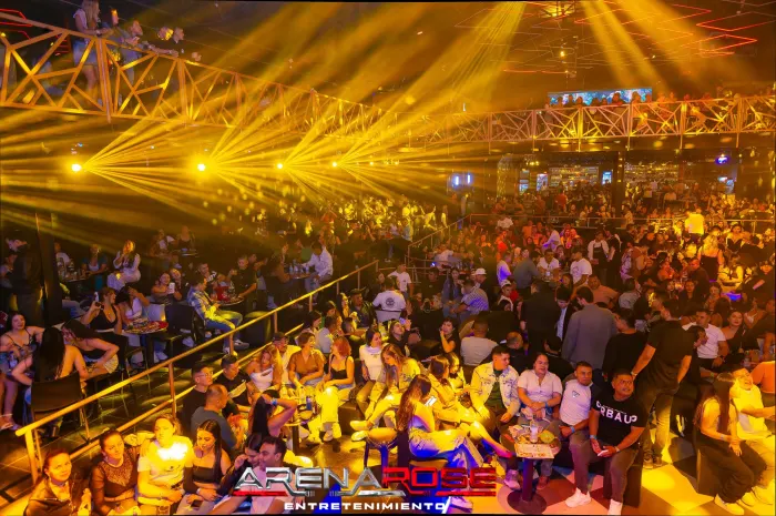 Yelsid — Remember Reggaeton en Arena Rose, foto 5
