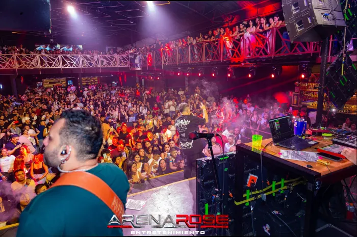 Yelsid — Remember Reggaeton en Arena Rose, foto 13